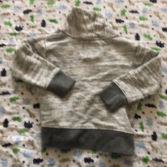 🛍 SALE 🛍OshKosh B’Gosh toddler boys 3T Sweater - Picture 4 of 4